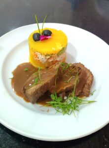 Plato fuerte para eventos sociales